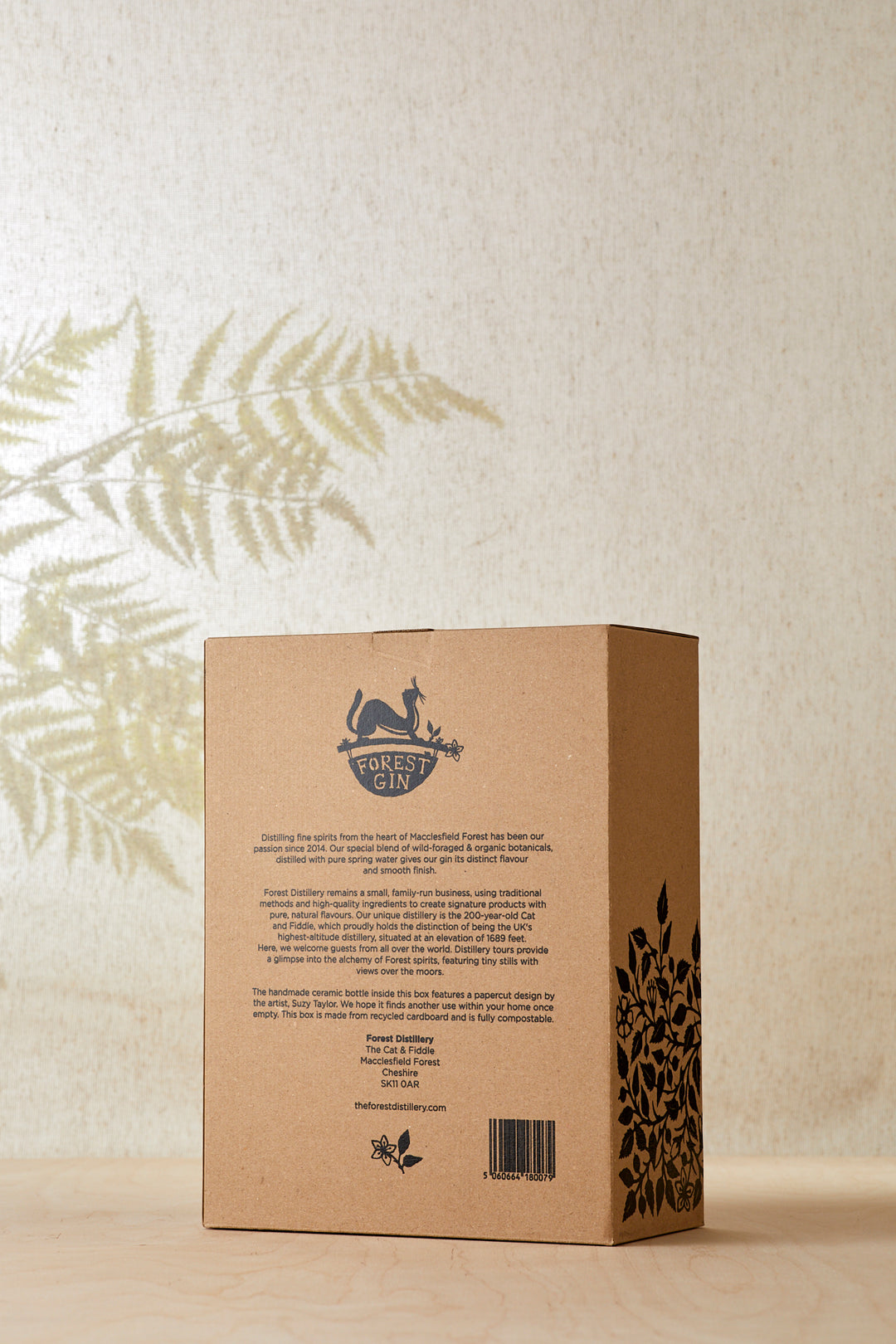 Forest Distillery London Gin Gift Box - 70cl Porcelain Bottle &amp; Etched Glass